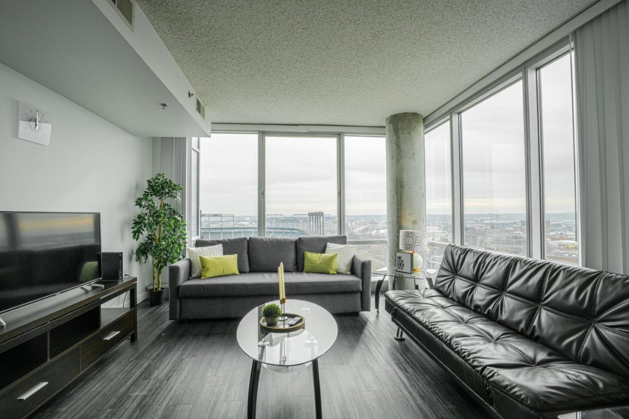 2 Bedroom Fully Furnished Over Camden Yards Apts Apartment *